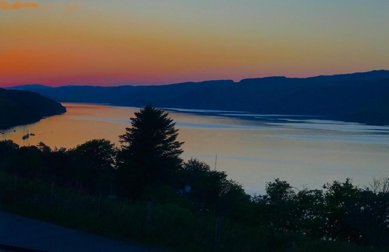 Luxury 4 Bedroom Cottage With Stunning Views Near Fairy Pools! Карбост Екстериор снимка